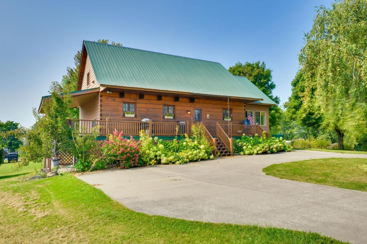 Warm And Cozy Clayton Cabin Near St Lawrence River! ภายนอก รูปภาพ