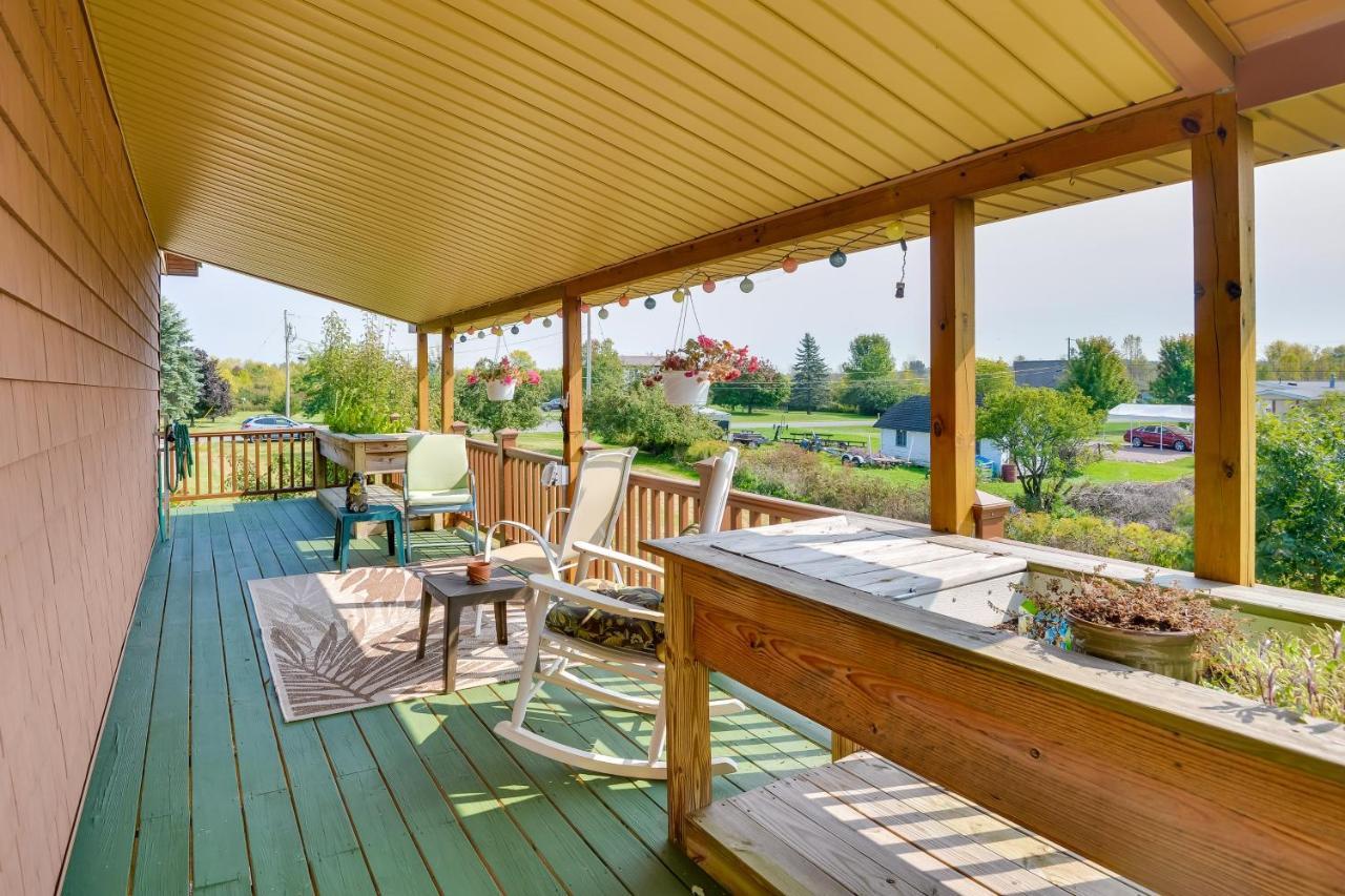 Warm And Cozy Clayton Cabin Near St Lawrence River! ภายนอก รูปภาพ