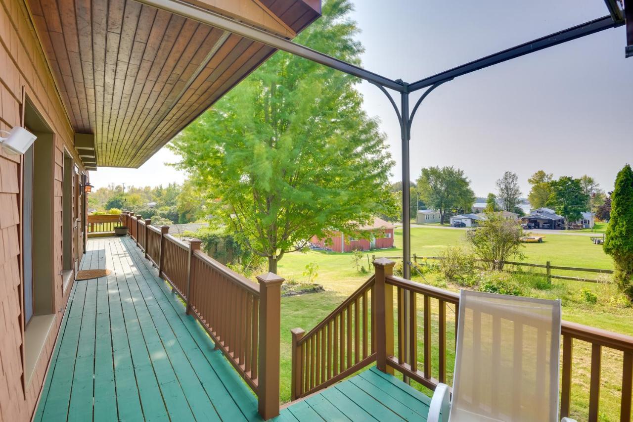 Warm And Cozy Clayton Cabin Near St Lawrence River! ภายนอก รูปภาพ
