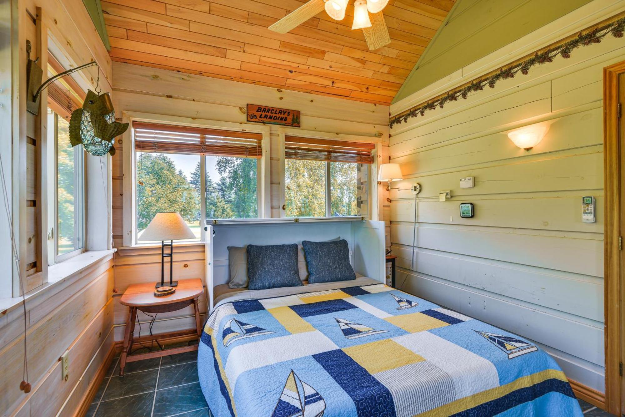 Warm And Cozy Clayton Cabin Near St Lawrence River! ภายนอก รูปภาพ